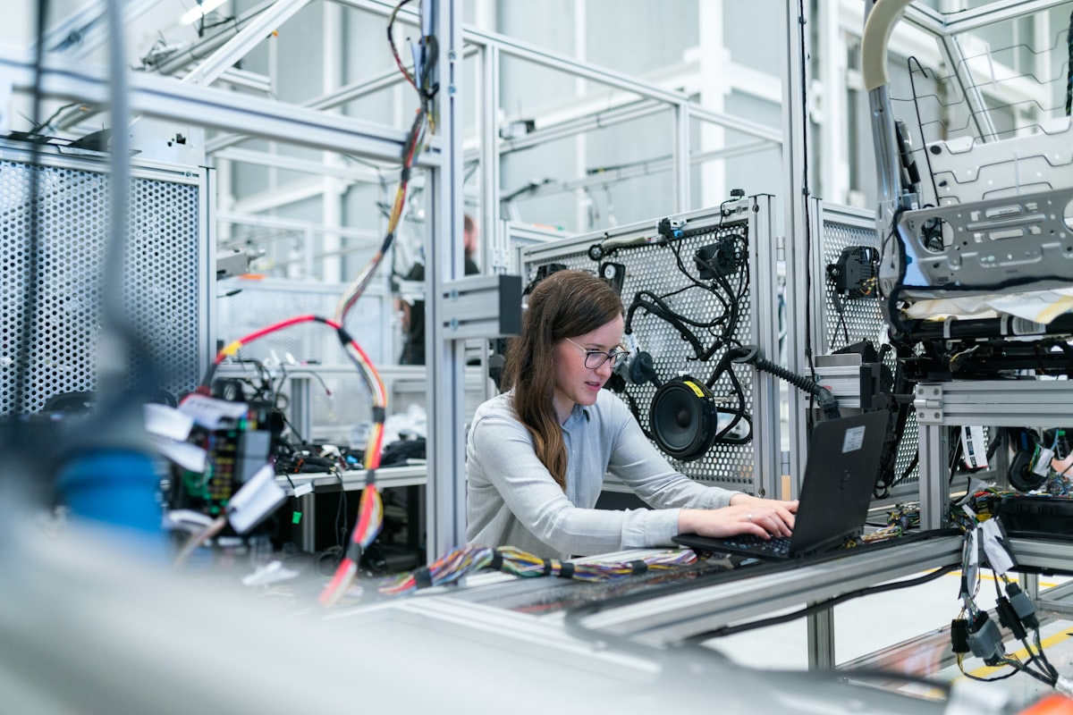 Manufacturing shop floor intelligence
